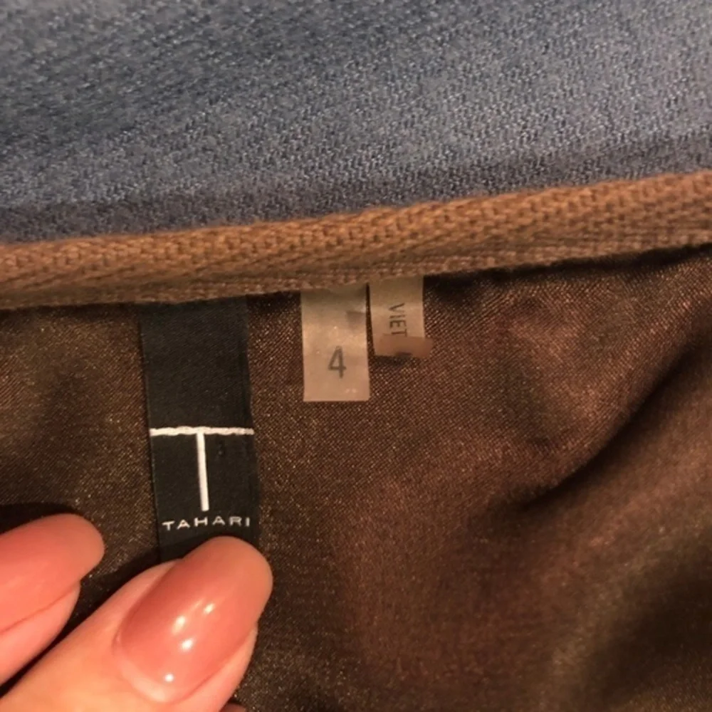 Tahari Pleated Brown Patterned Skirt